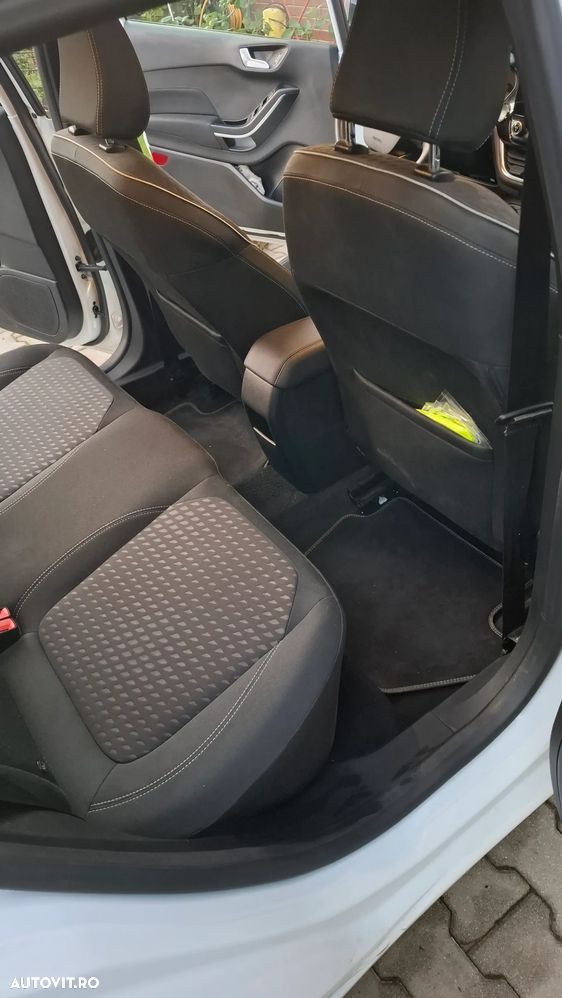 Ford Fiesta 1.0 EcoBoost Titanium - 17
