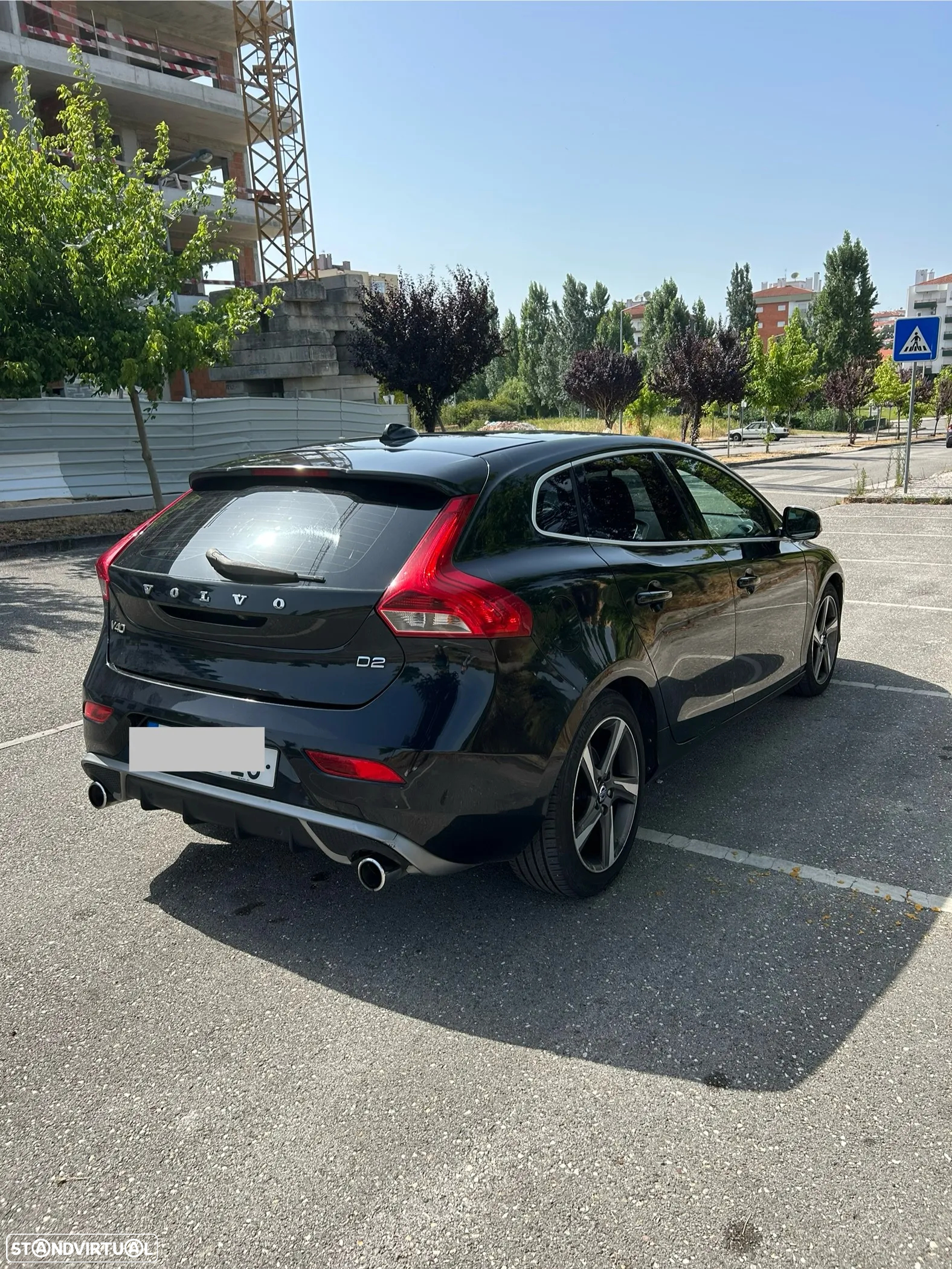 Volvo V40 1.6 D2 R-Design - 6