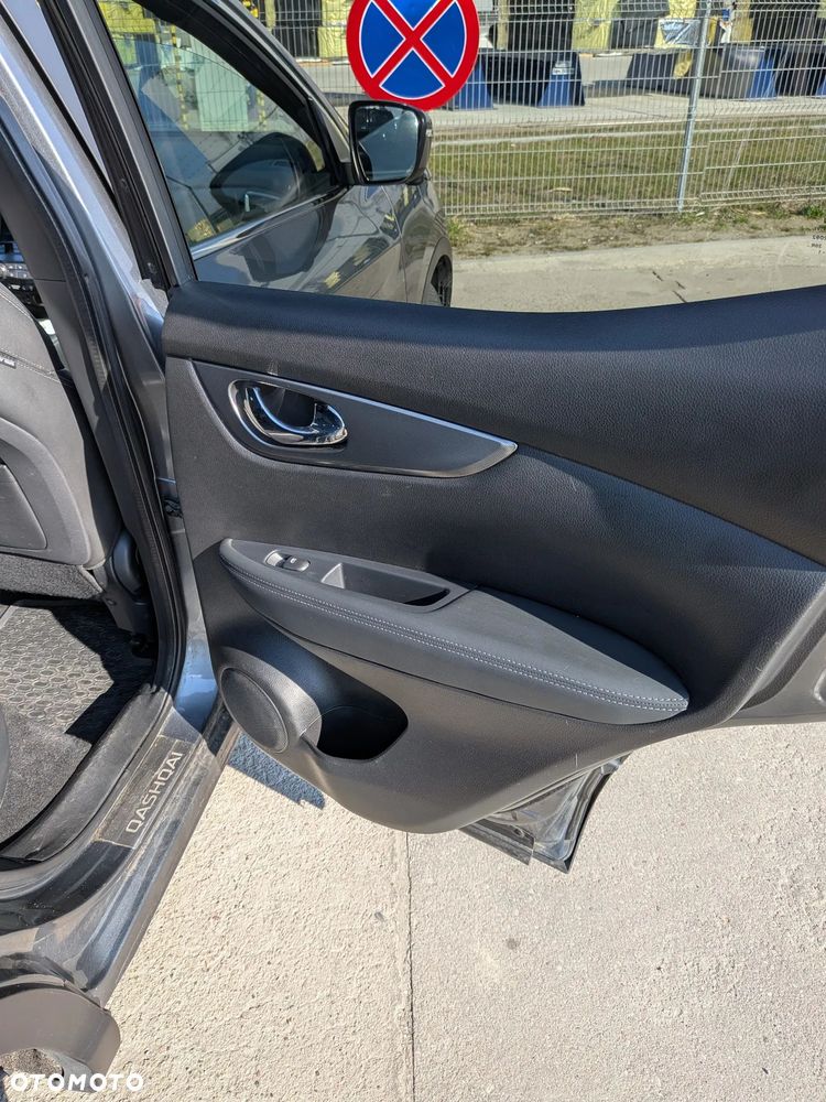 Nissan Qashqai 1.3 DIG-T Tekna - 8