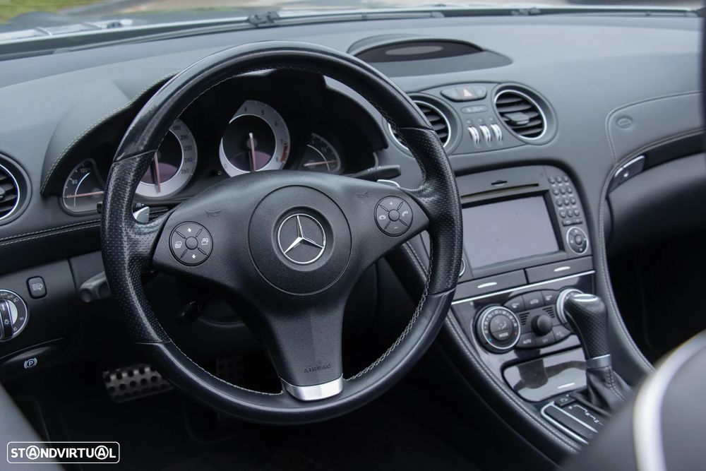 Mercedes-Benz SL 350 7G-TRONIC - 31