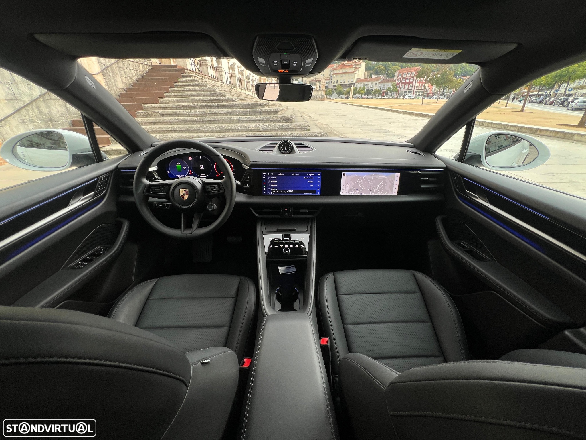 Porsche Macan Electric 4 - 9