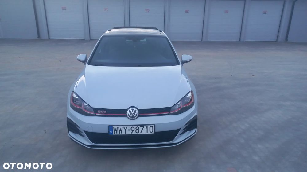 Volkswagen Golf 2.0 TSI BMT GTI Performance - 11