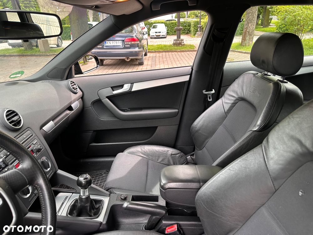 Audi A3 Sportback 1.6 S line Sportpaket (plus) - 15