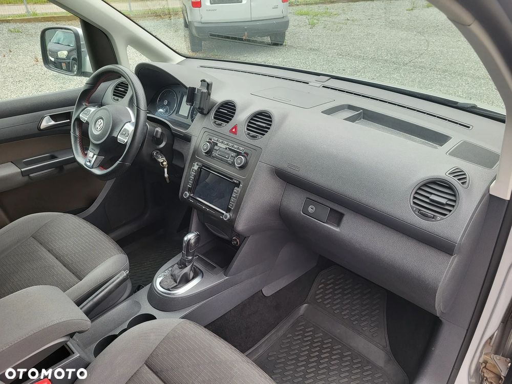Volkswagen Caddy Maxi Comfortline Mixt DSG - 15