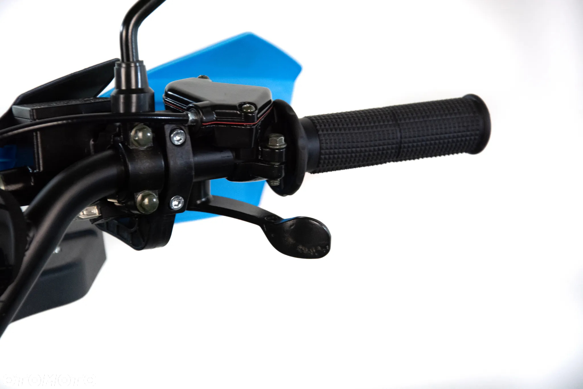 XTR Inny - 33