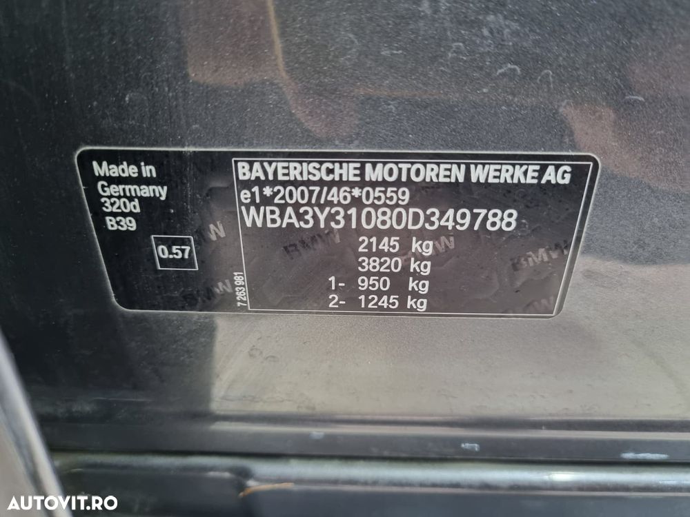 BMW Seria 3 320d GT Aut. - 39