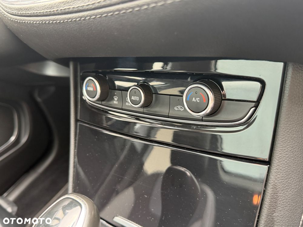 Opel Grandland X - 10