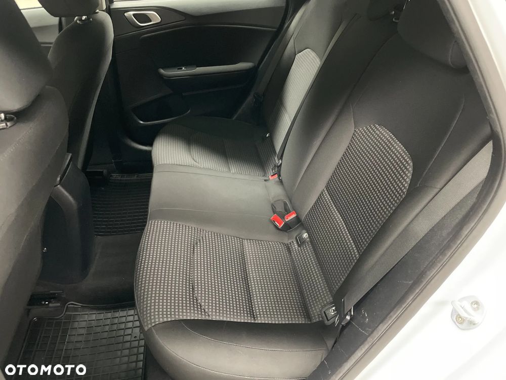 Kia Ceed 1.4 S - 16