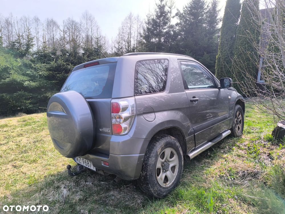 Suzuki Grand Vitara 1.6 - 2