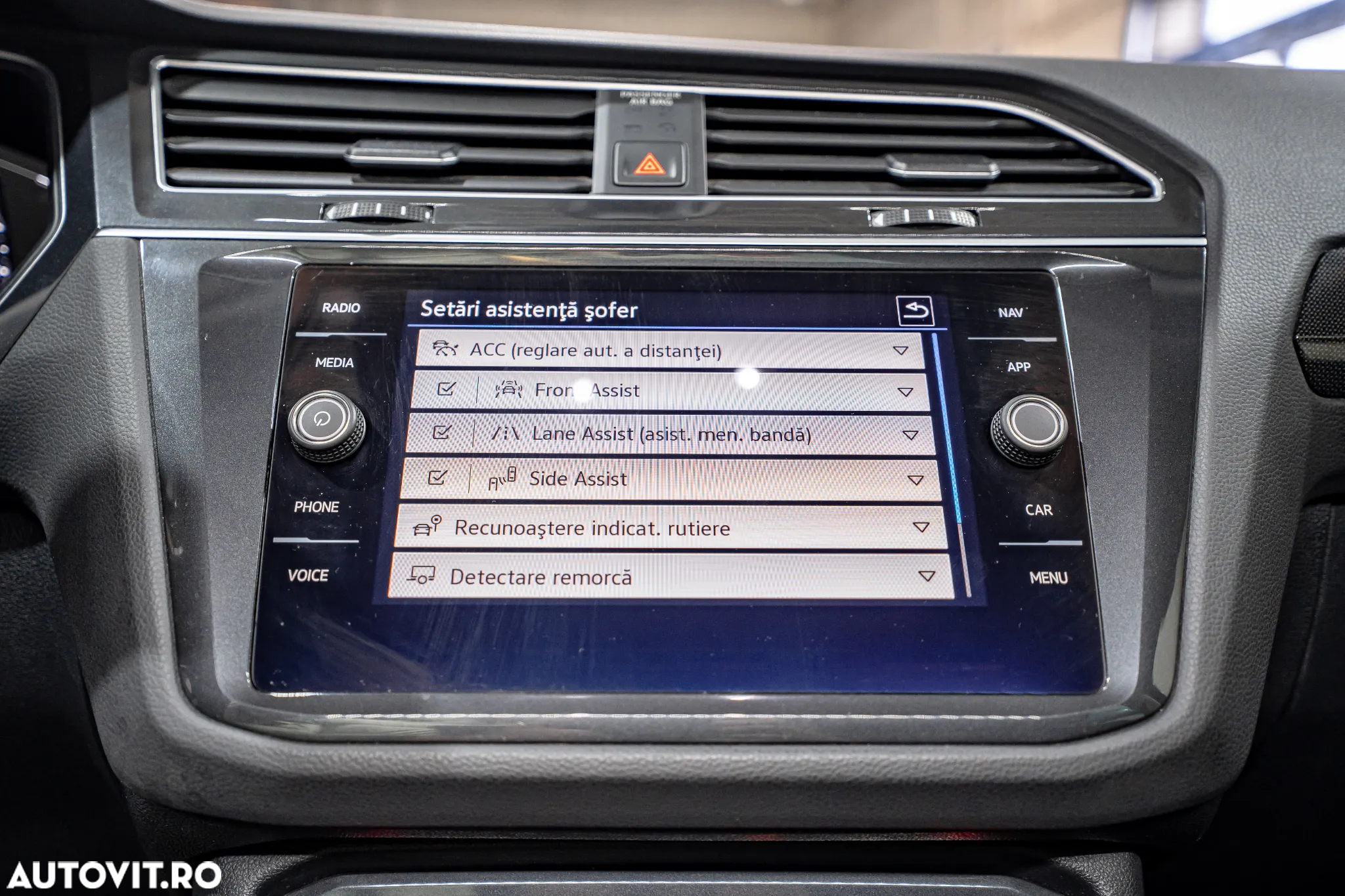 Volkswagen Tiguan 2.0 TDI SCR (BlueMotion Technology) DSG Highline - 11