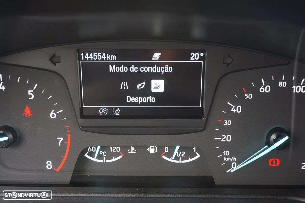 Ford Fiesta 1.0 EcoBoost MHEV ST-Line - 44