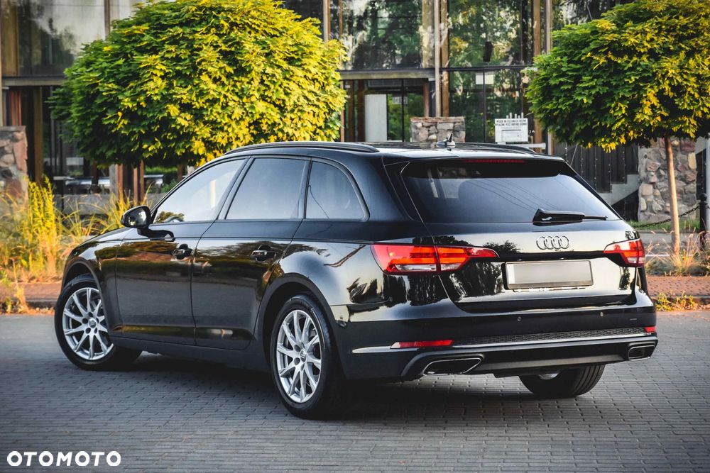 Audi A4 Avant 2.0 TDI S tronic - 4
