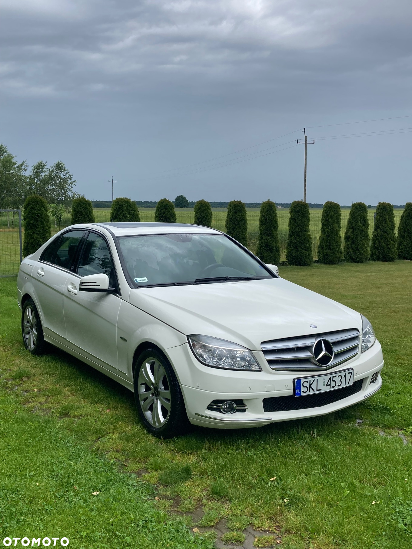 Mercedes-Benz Klasa C 180 CGI BlueEff Avantgarde - 7