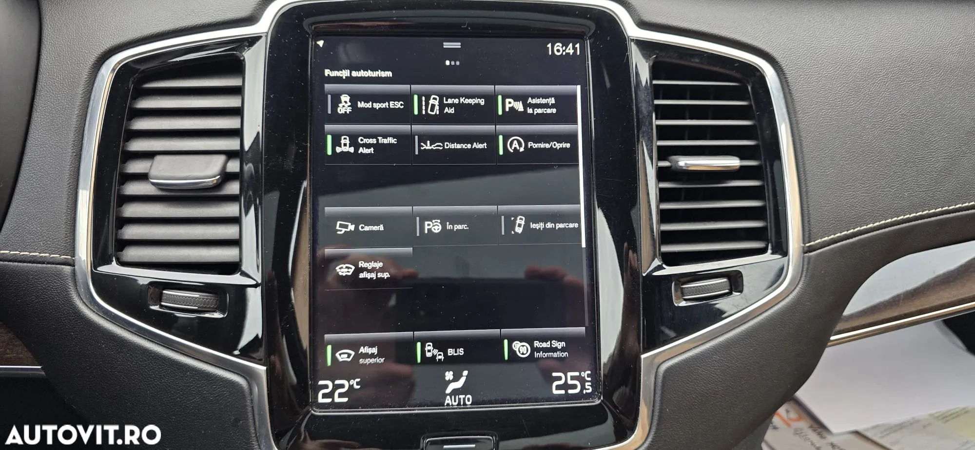 Volvo XC 90 D5 AWD Inscription - 12