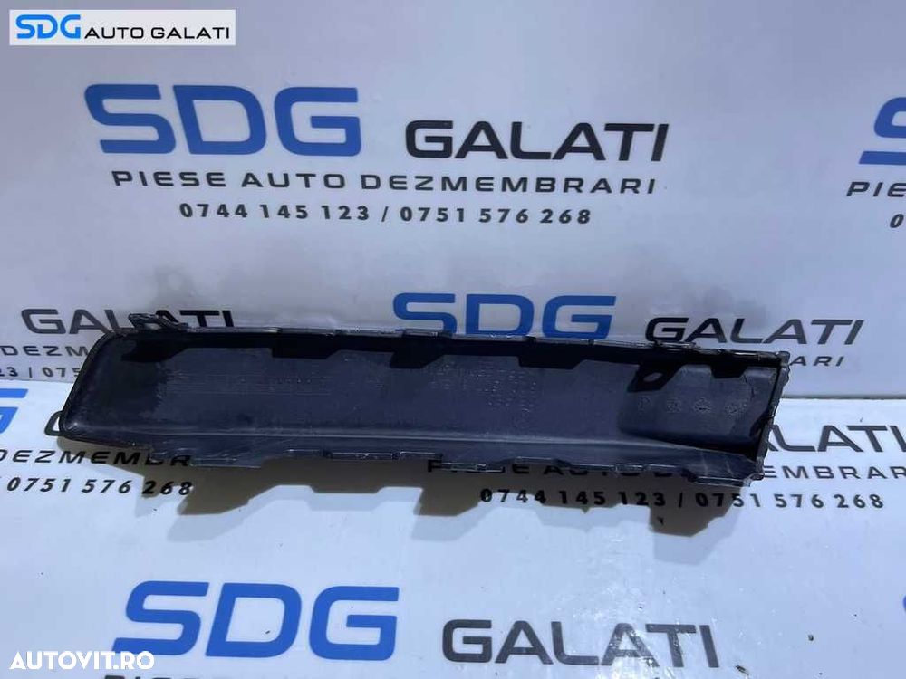 Grila Ornament Bandou Dreapta Semnalizare Spoiler Bara Fata VW Passat B6 2005 - 2010 Cod 3C0807646A - 5