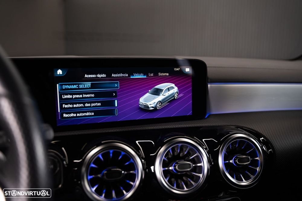 Mercedes-Benz A 250 e AMG Line - 33