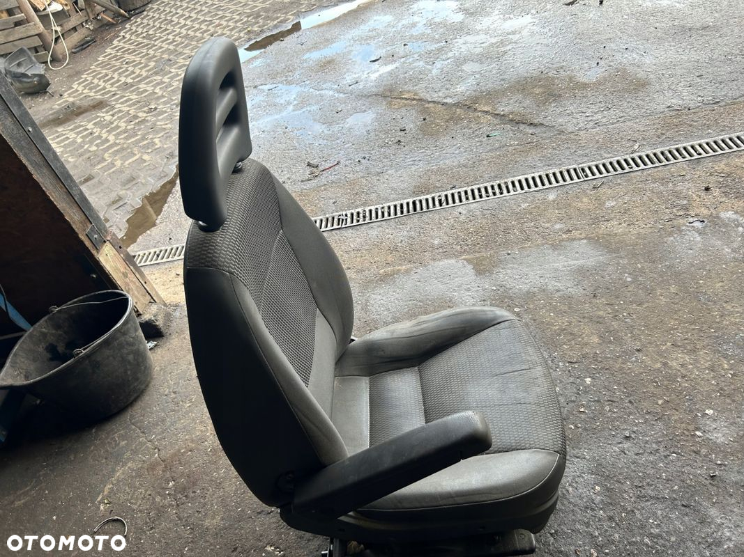 JUMPER DUCATO III 06- FOTEL KIEROWCY - 3