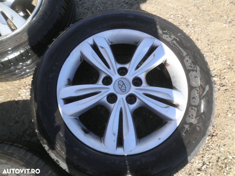 Jante 17" cu anvelope 225/60/R17 Hyundai ix35 52910-2S200 6.5J ET48 - 4