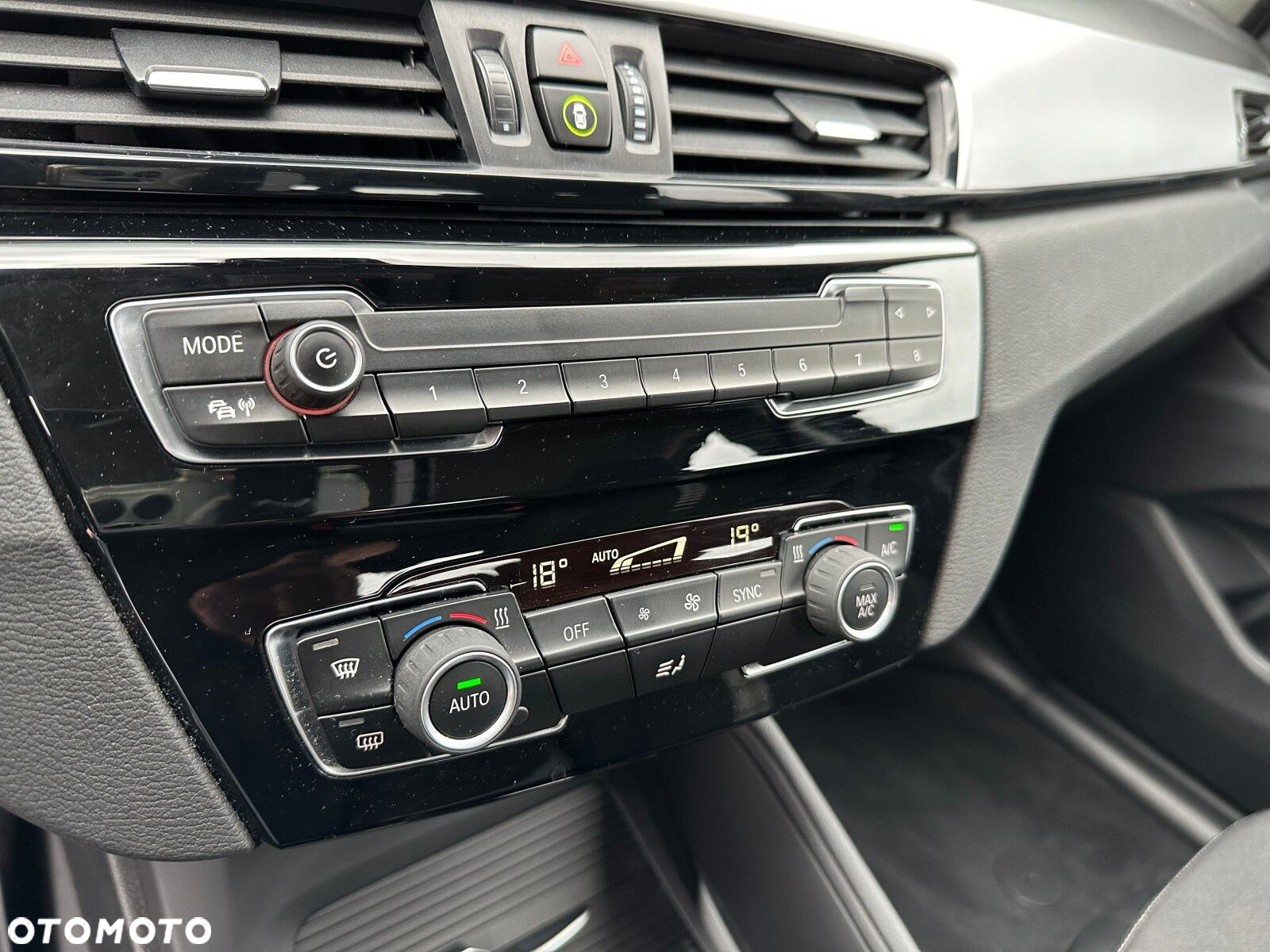 BMW X1 xDrive20d Advantage - 28