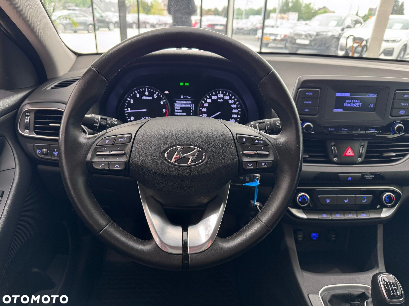 Hyundai i30 1.5 DPI Classic + - 15