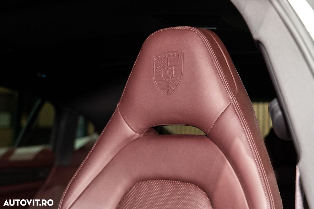 Porsche Panamera - 36