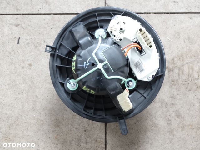 BMW X3 F25 USA Europa Dmuchawa Nawiewu Wentylator Nagrzewnicy Valeo T1021327U - 2