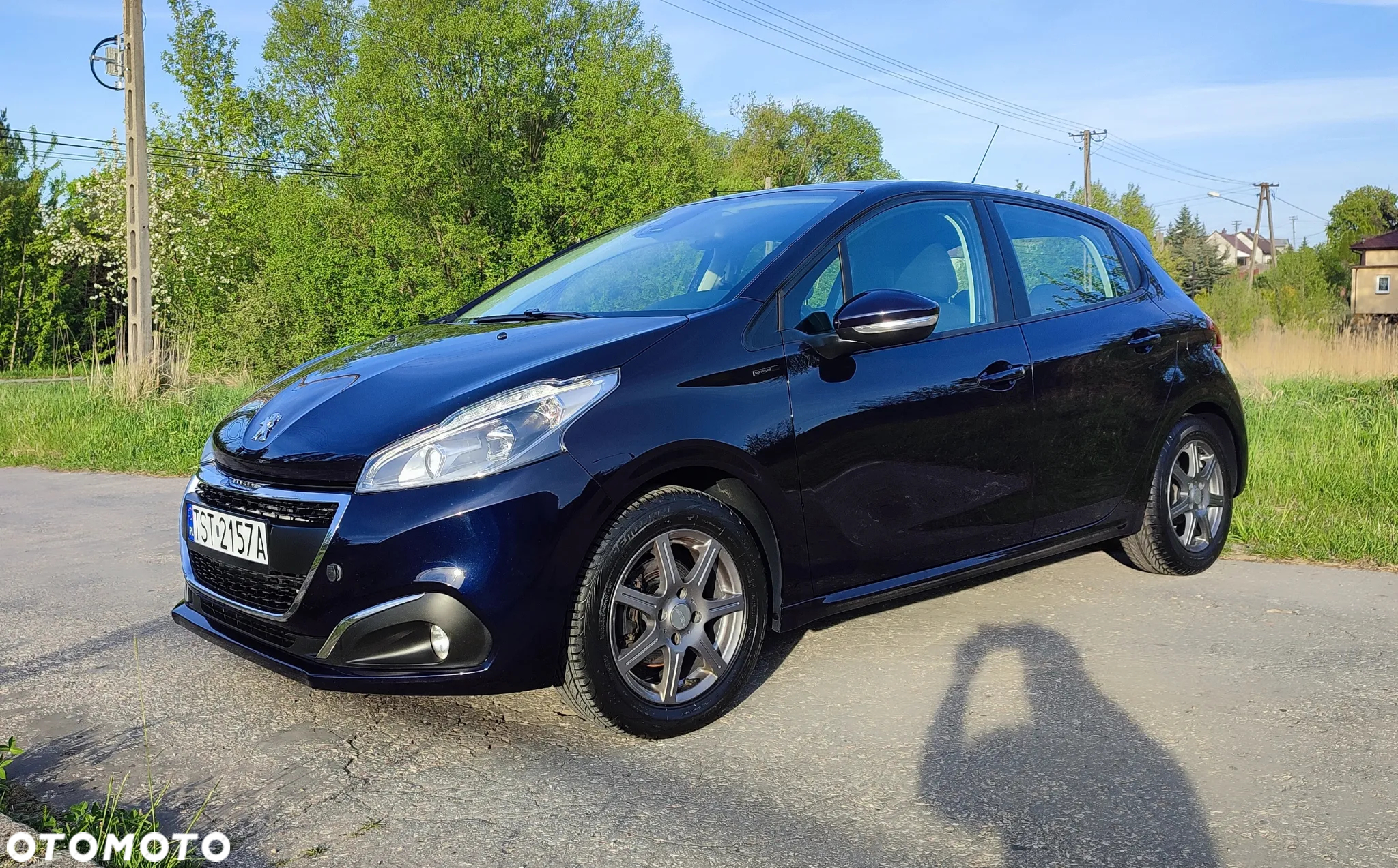 Peugeot 208 - 2
