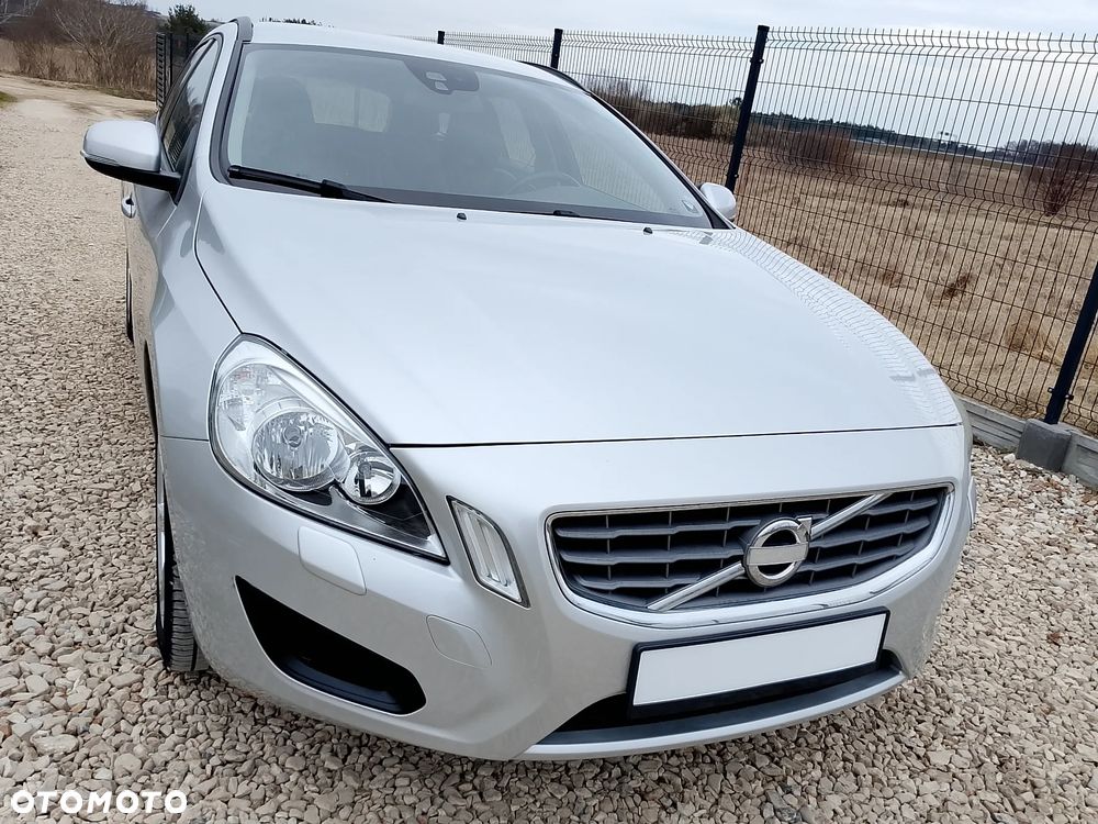 Volvo V60 - 13