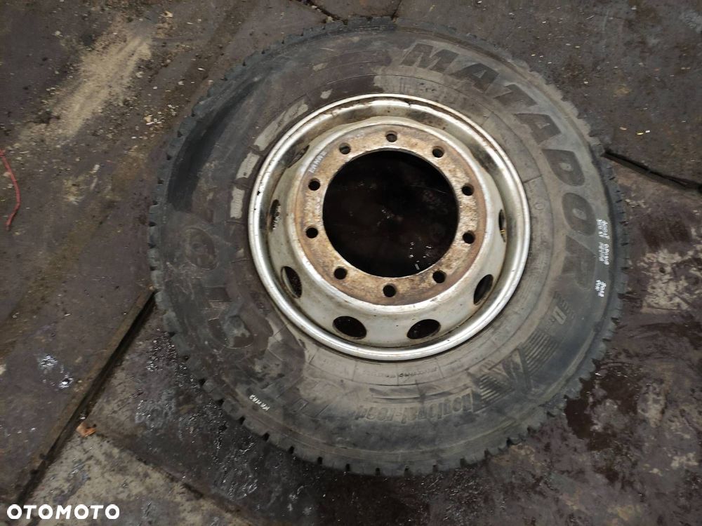 OPONA+ FELGA MATADOR 11R22,5 2012R FELGA 22,5X9 - 1