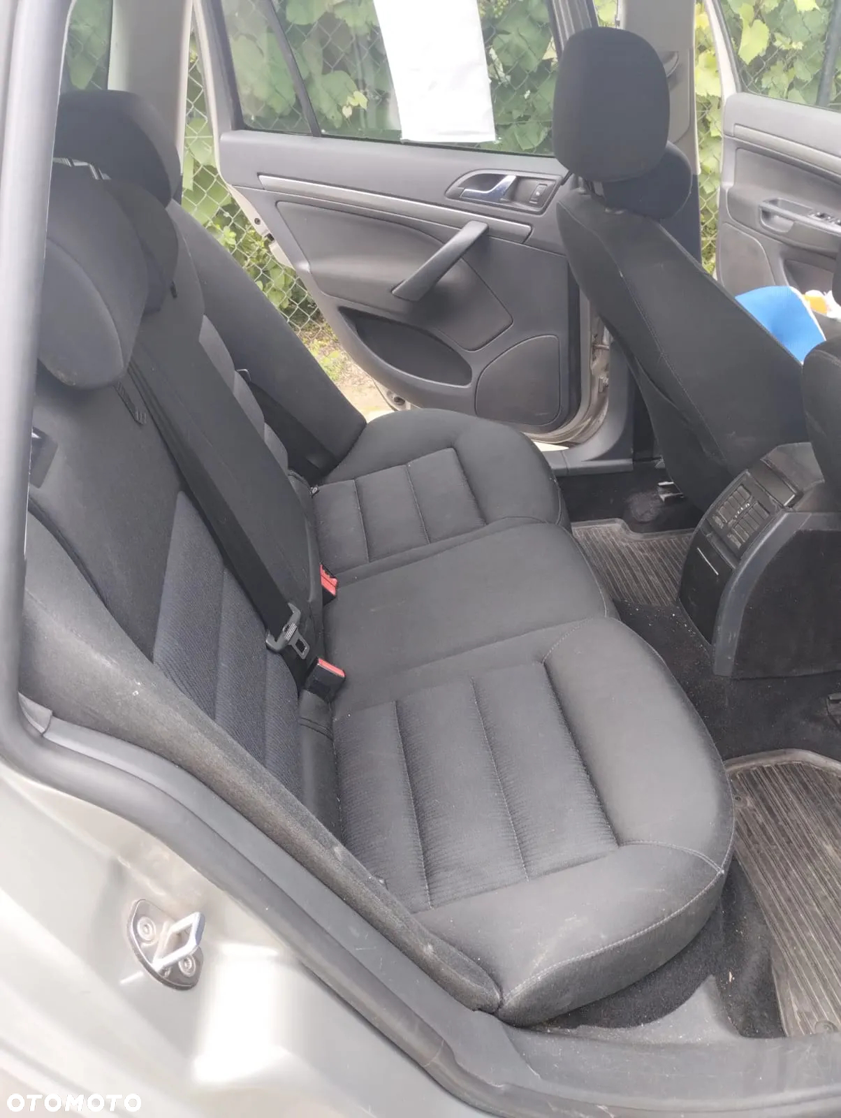 Skoda Octavia 2.0 TDI DSG Laurin & Klement - 8