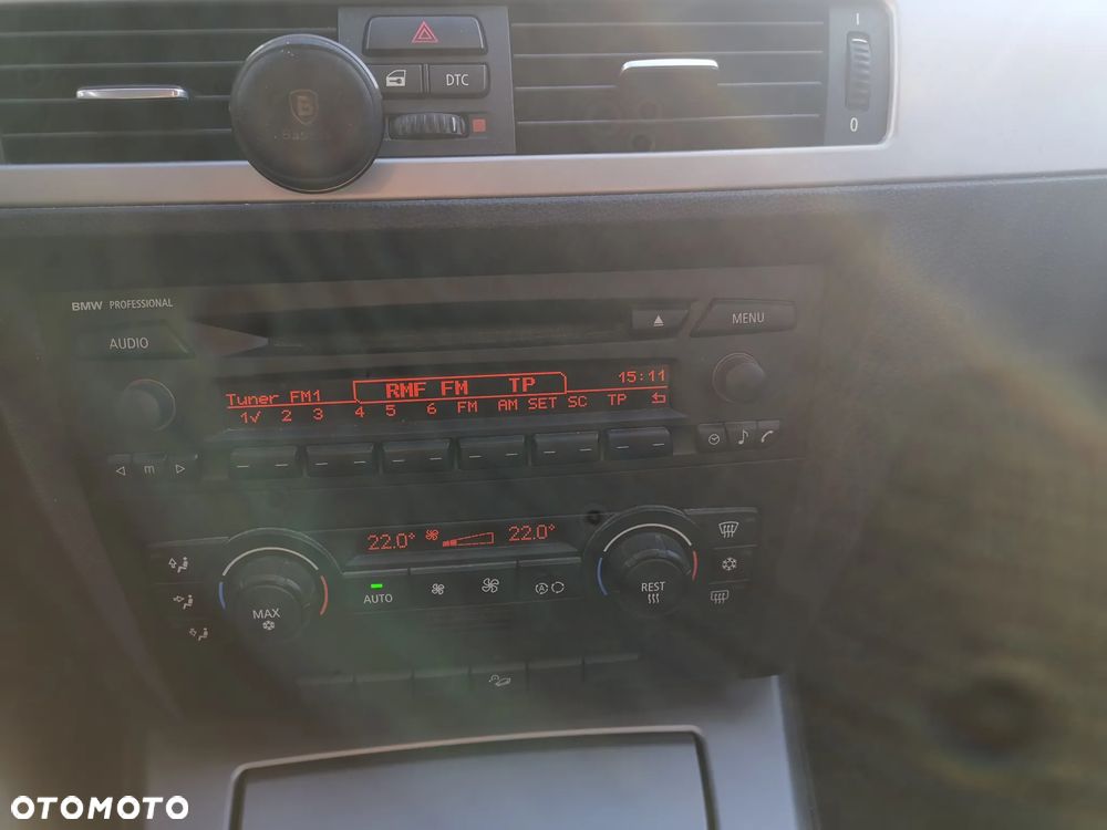 BMW Seria 3 325i - 7