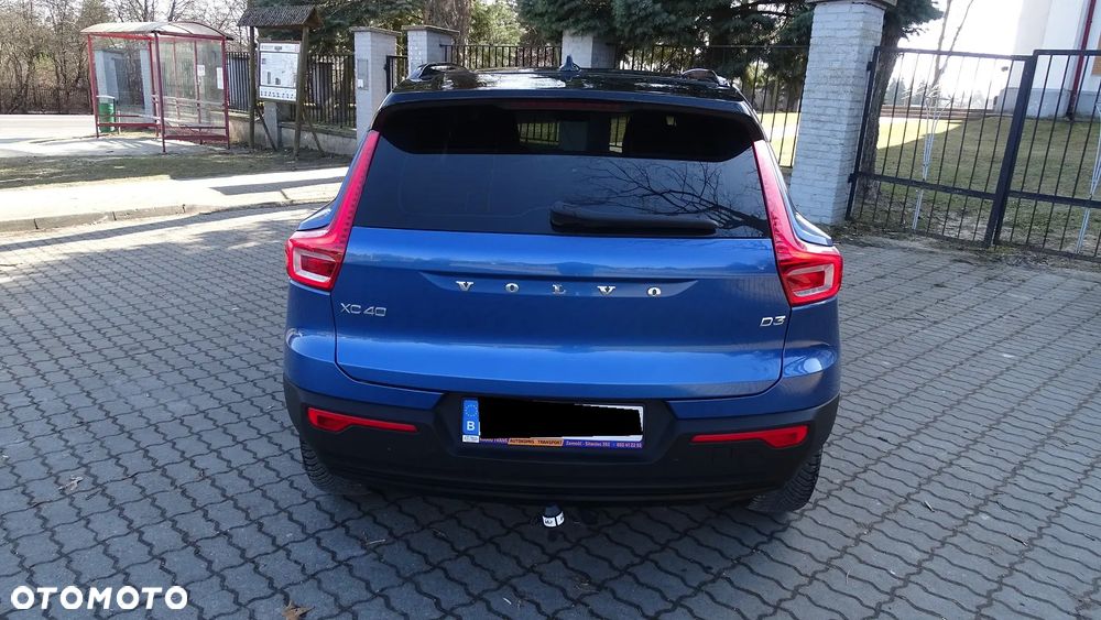 Volvo XC 40 D3 Momentum - 8