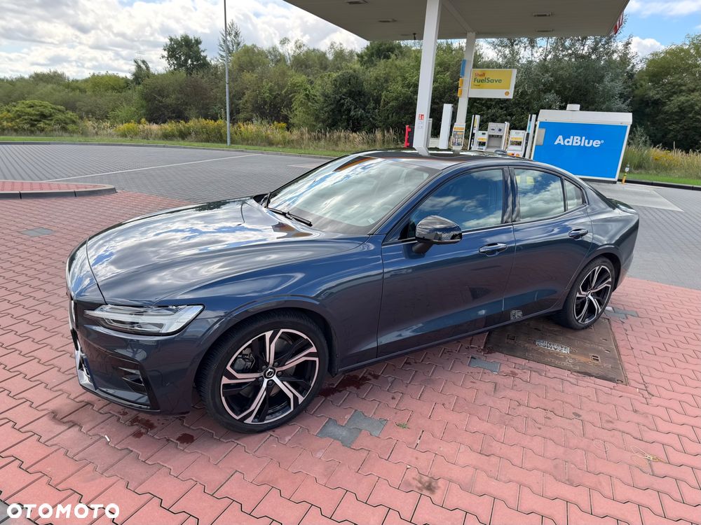 Volvo S60 B5 B AWD Ultimate Dark - 1
