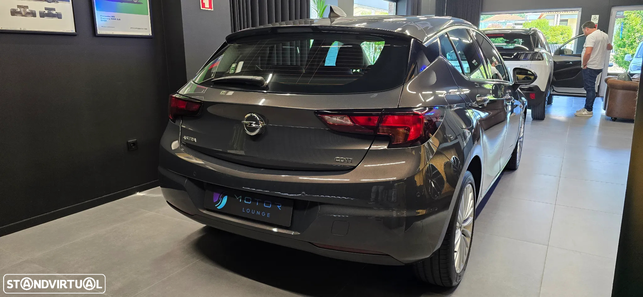 Opel Astra 1.6 CDTi Executive Start/Stop - 3