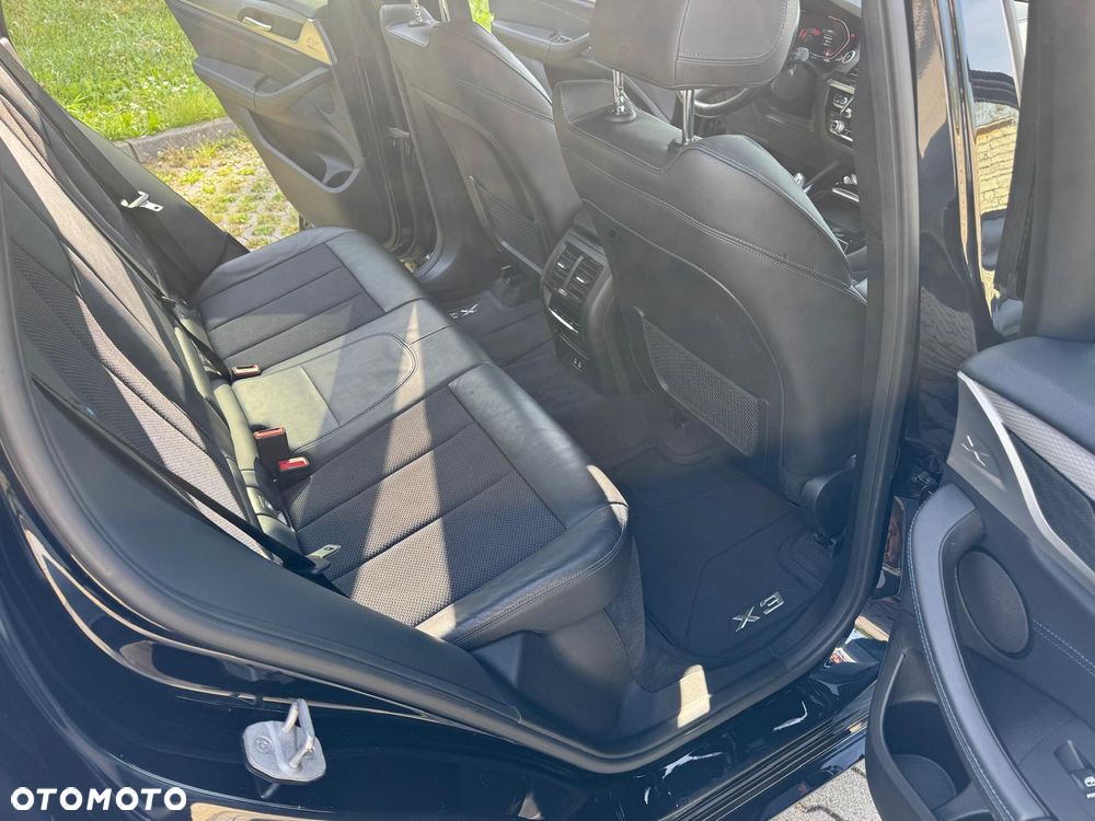 BMW X3 - 22