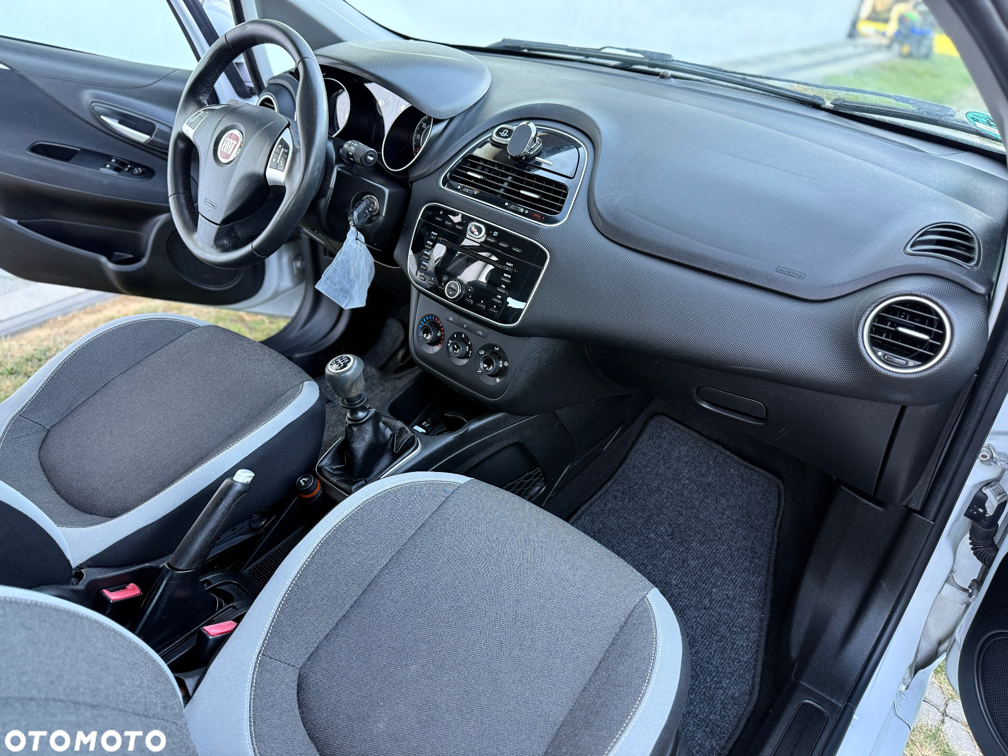 Fiat Punto Evo - 25
