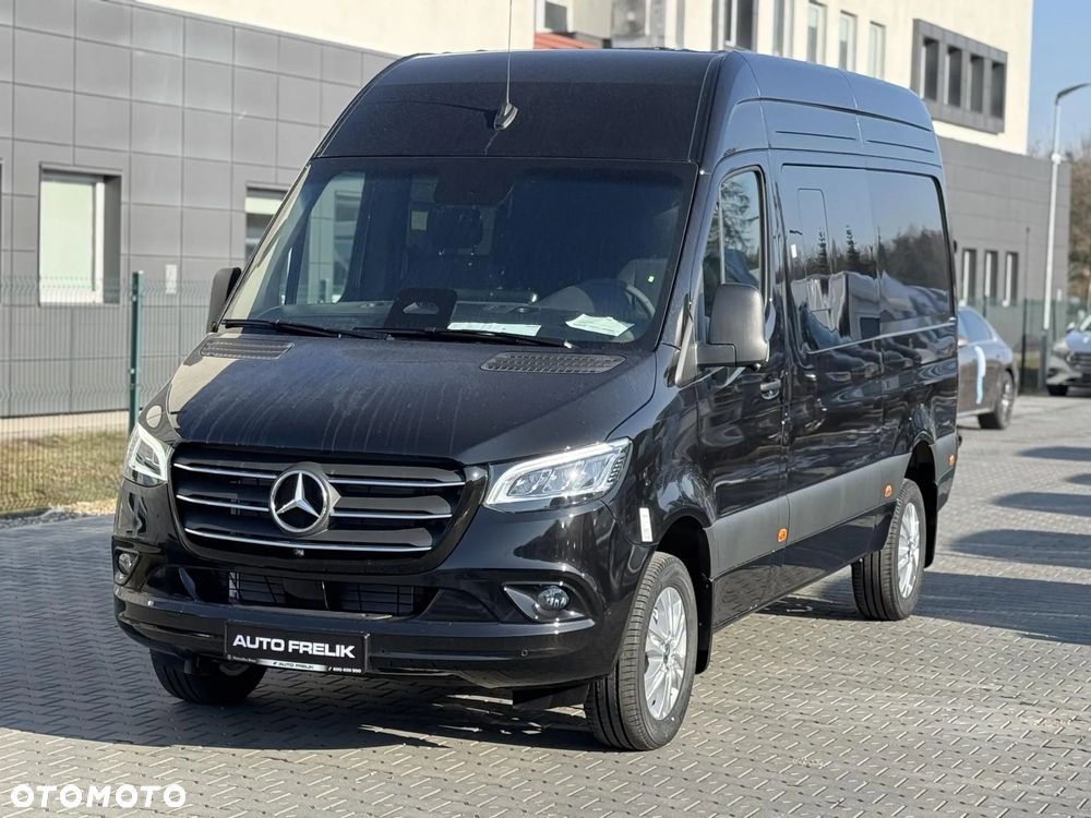 Mercedes-Benz Sprinter - 4