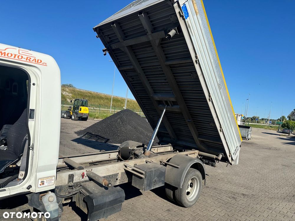 Mitsubishi Canter - 6