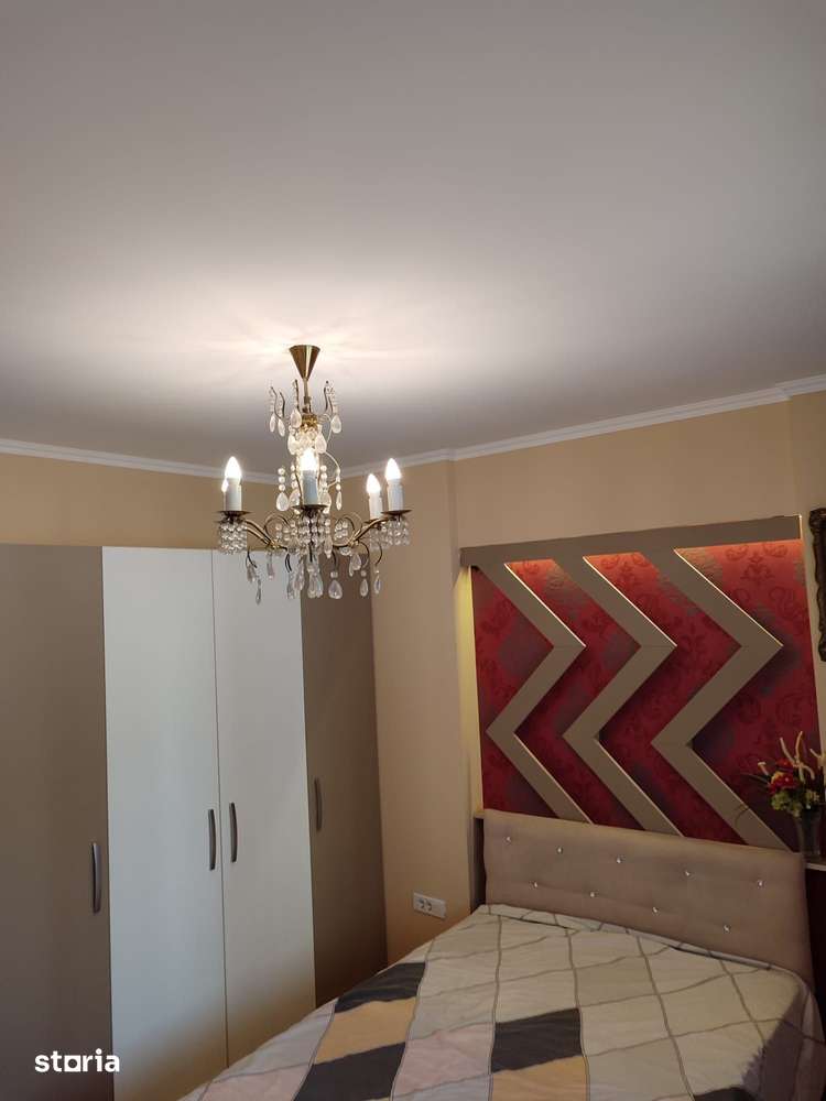 Apartament 3 camere în Obor – Bloc ALMO, 70 mp, decomandat — fotografia 3