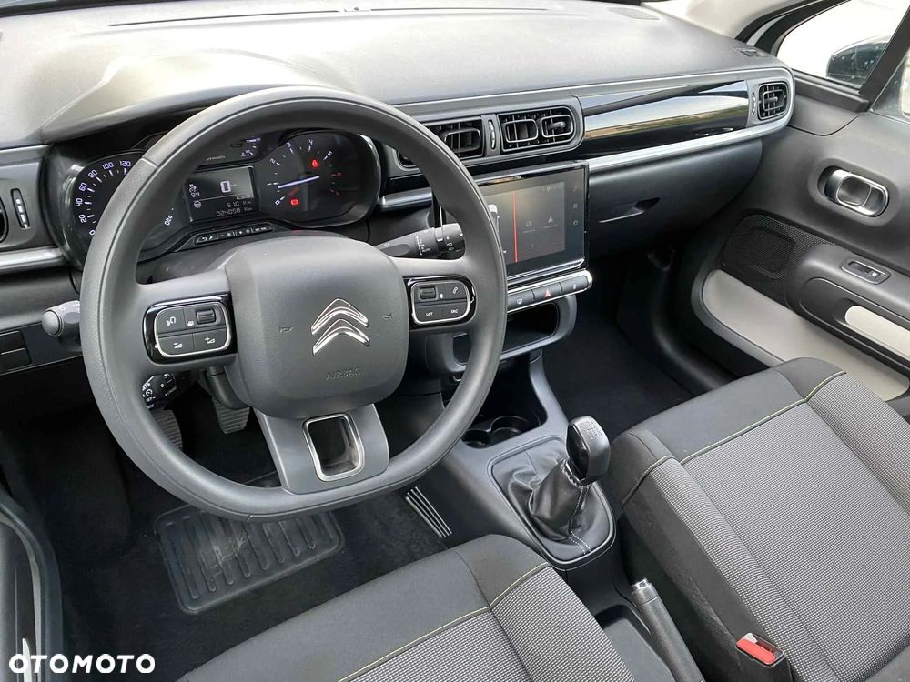 Citroën C3 Pure Tech 82 FEEL - 16