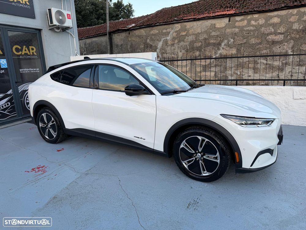 Ford Mustang Mach-E Standard - 3