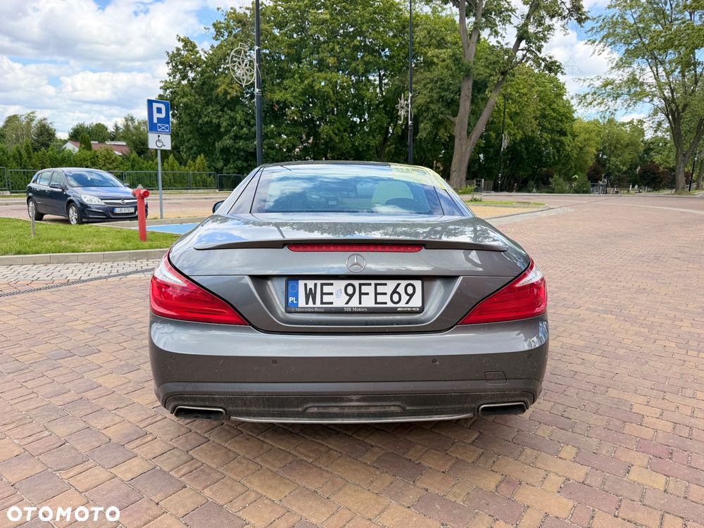 Mercedes-Benz SL 400 - 4