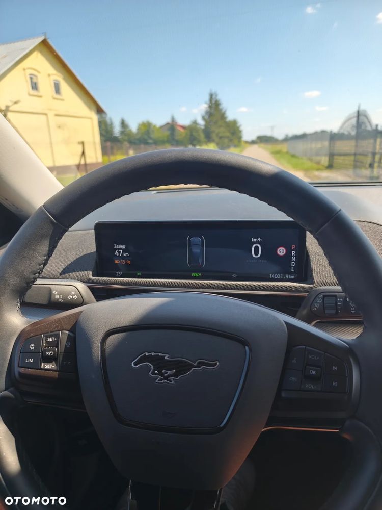 Ford Mustang Mach-E 75kWh RWD - 12