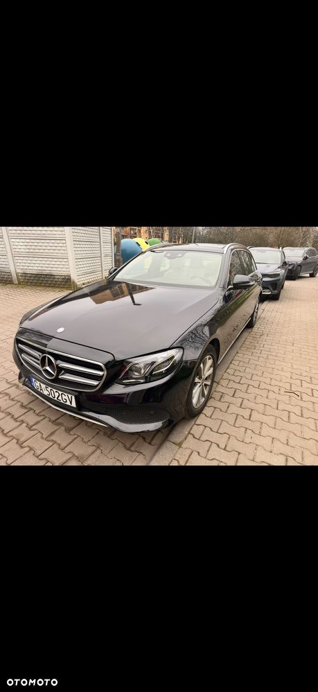 Mercedes-Benz Klasa E 220 d 9G-TRONIC - 2