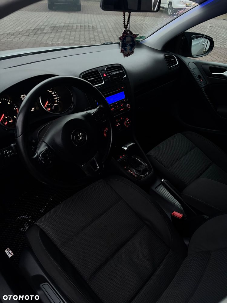 Volkswagen Golf - 14