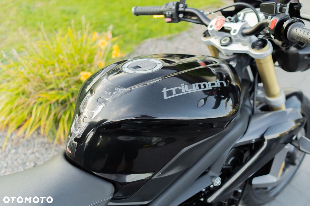 Triumph Street Triple - 20