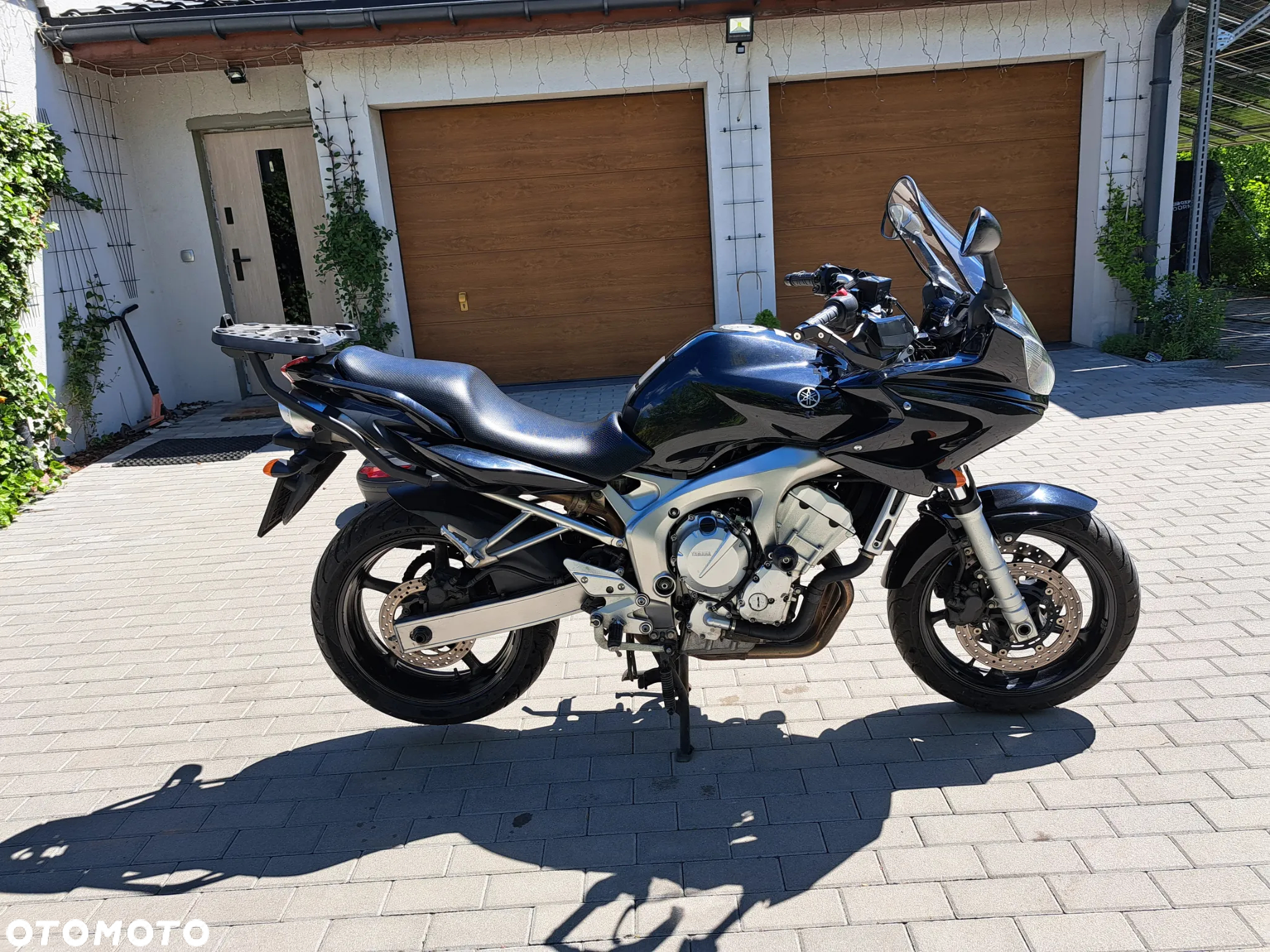 Yamaha FZ6 - 12