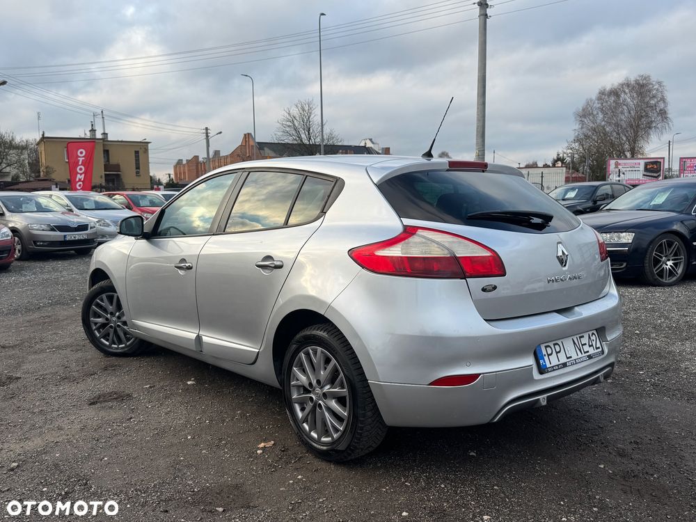 Renault Megane ENERGY dCi 110 GT LINE - 2