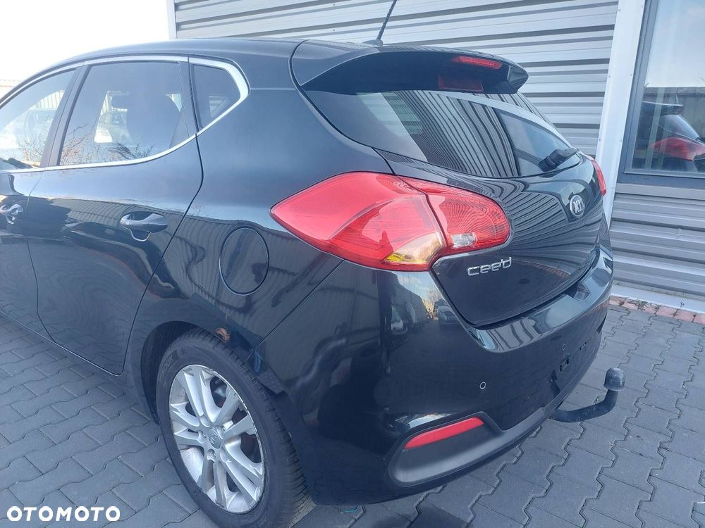 KOMPLETNY TYŁ KIA CEED II HATCHBACK 5D 1K - 5