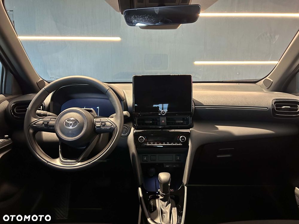 Toyota Yaris Cross Hybrid 1.5 Executive - 18